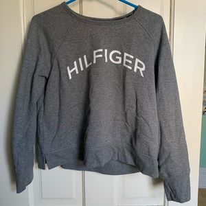 Tommy Hilfiger Gray Pullover w Thumb Holes